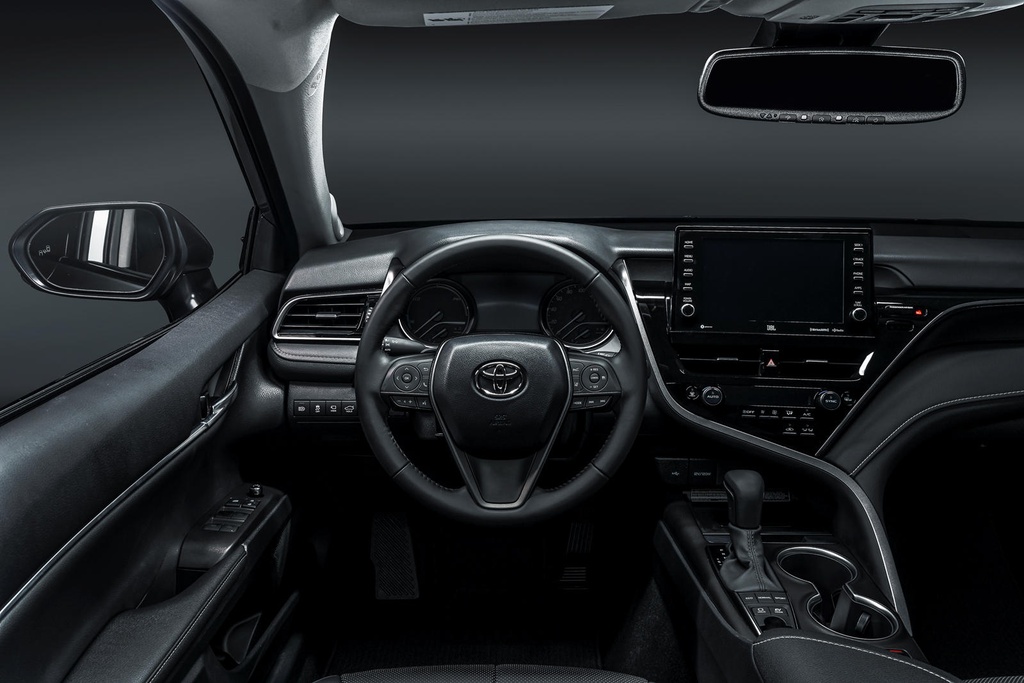 Toyota Camry 2021 thêm công nghệ an toàn, nâng cấp thiết kế - 9 Toyota Camry 2021 thêm công nghệ an toàn, nâng cấp thiết kế - 9