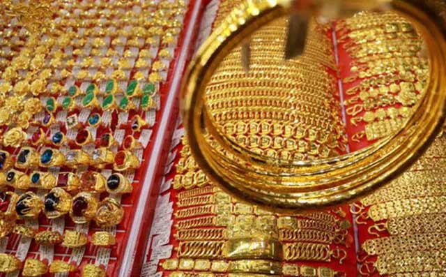 Thế giới đầy xáo trộn, vàng SJC tiếp tục tăng giá Thế giới đầy xáo trộn, vàng SJC tiếp tục tăng giá