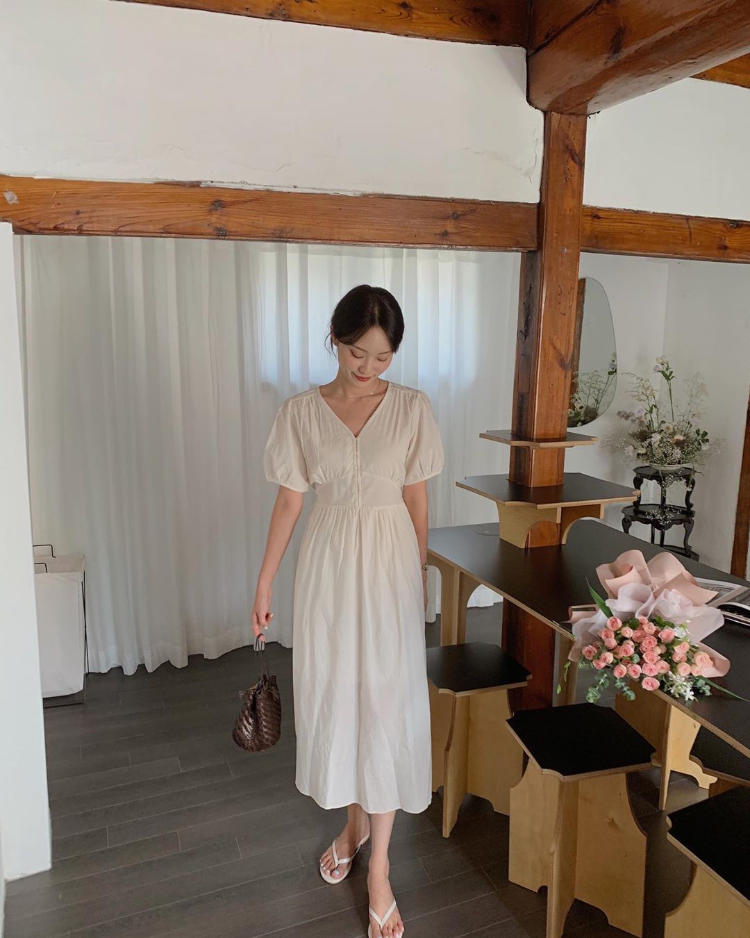 Sáng suốt nhất là tậu hết 5 mẫu váy hot trường tồn với thời gian sau đây, mặc chỉ xịn đẹp trở lên chứ không kém - 10 Sáng suốt nhất là tậu hết 5 mẫu váy hot trường tồn với thời gian sau đây, mặc chỉ xịn đẹp trở lên chứ không kém - 10