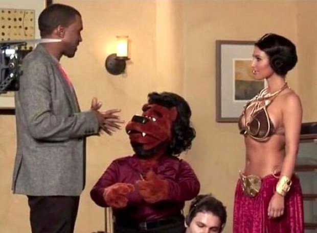 Kim Kardashian - Kanye West: Chàng yêu từ cái nhìn đầu tiên, nàng bỏ chồng sau 72 ngày để theo chàng và cú 'twist' tan vỡ - 3 Kim Kardashian - Kanye West: Chàng yêu từ cái nhìn đầu tiên, nàng bỏ chồng sau 72 ngày để theo chàng và cú 'twist' tan vỡ - 3