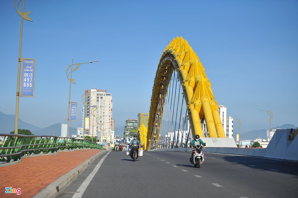 Phố phường Đà Nẵng trong ngày đầu tái giãn cách xã hội