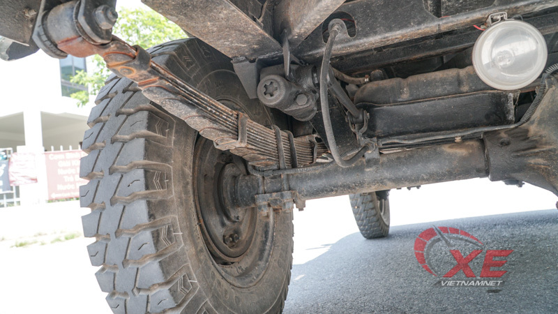 Dân chơi chi 400 triệu, xe Liên Xô 48 năm tuổi hồi sinh như mới - 6 Dân chơi chi 400 triệu, xe Liên Xô 48 năm tuổi hồi sinh như mới - 6