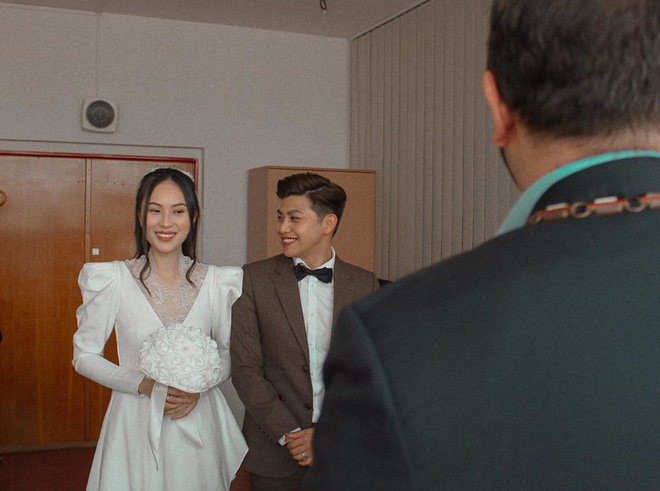 Đi uống trà chanh, gái xinh gặp định mệnh cuộc đời và diễn biến bất ngờ trong lần tái ngộ ở sân bay Đức - 10 Đi uống trà chanh, gái xinh gặp định mệnh cuộc đời và diễn biến bất ngờ trong lần tái ngộ ở sân bay Đức - 10