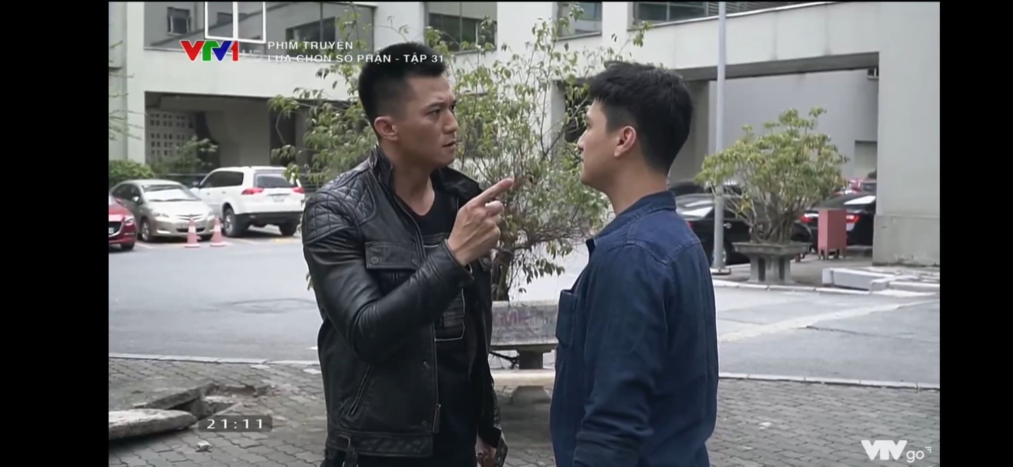 Lựa chọn số phận tập 31: Ông Lộc bắt Cường phải lựa chọn, chàng thẩm phán tức giận dơ nắm đấm với Trang - 4 Lựa chọn số phận tập 31: Ông Lộc bắt Cường phải lựa chọn, chàng thẩm phán tức giận dơ nắm đấm với Trang - 4