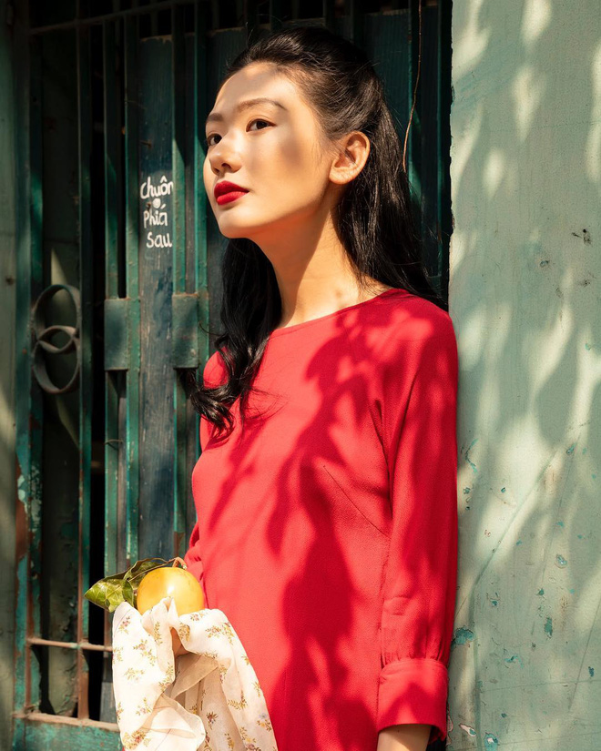 Tống Khánh Linh - gái Việt thần thái tựa minh tinh TVB, tự thưởng túi hiệu 116 triệu sau một tuần liền chụp ảnh ngoài nắng - 1 Tống Khánh Linh - gái Việt thần thái tựa minh tinh TVB, tự thưởng túi hiệu 116 triệu sau một tuần liền chụp ảnh ngoài nắng - 1