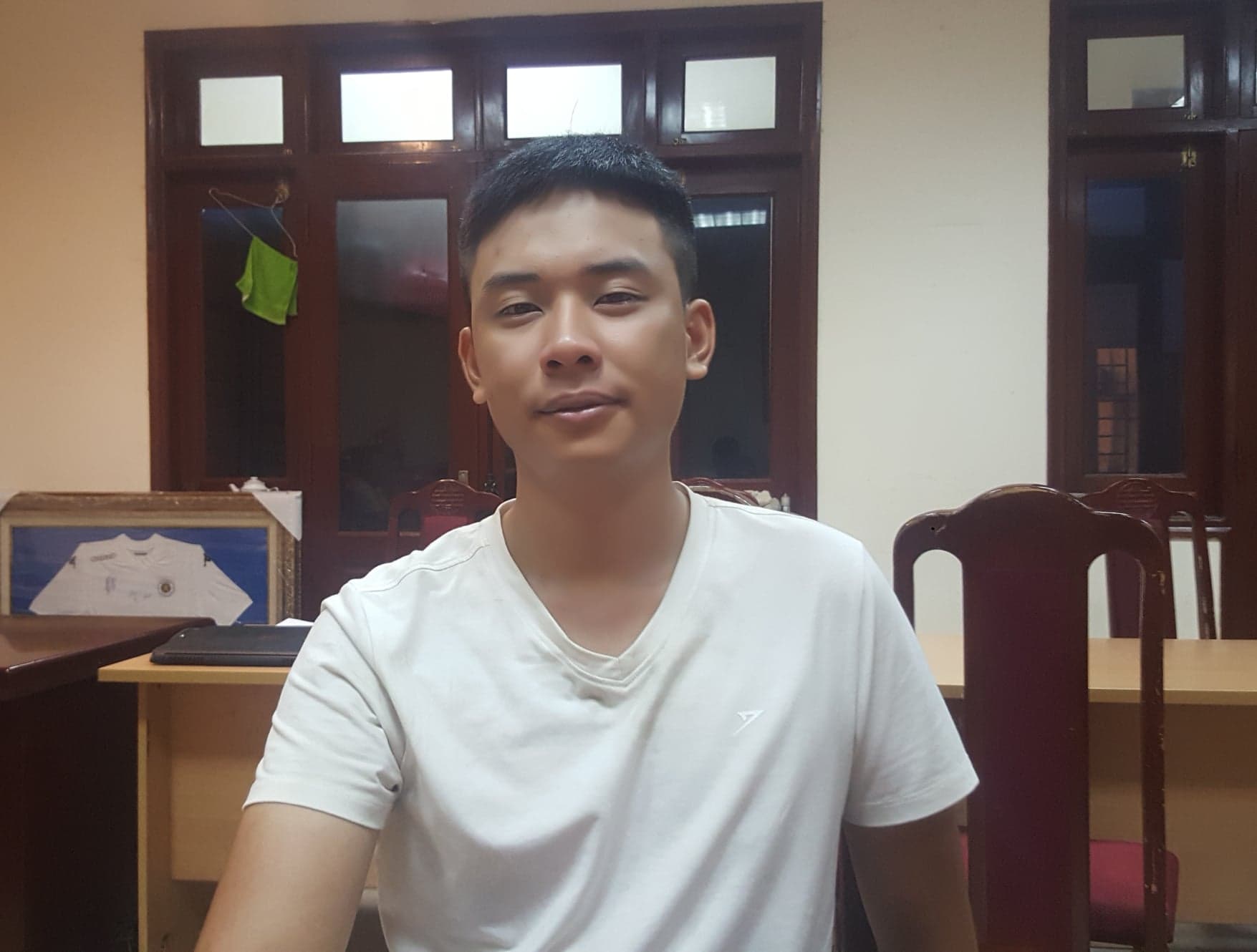 Tên cướp BIDV tiết lộ: 'Em không dám tiêu nhiều tiền vì sợ… phải đi án dài' Tên cướp BIDV tiết lộ: 'Em không dám tiêu nhiều tiền vì sợ… phải đi án dài'