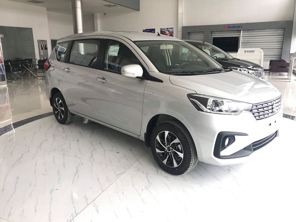 Vừa ra mắt, mở bán nhiều ô tô mới đã giảm giá, ưu đãi hấp dẫn - 3 Vừa ra mắt, mở bán nhiều ô tô mới đã giảm giá, ưu đãi hấp dẫn - 3