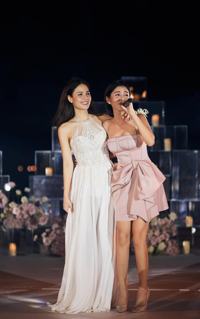 Thu Hoài - Phanh Lee là đôi bạn thân có tất cả ở tuổi 30: Từ nhà, xe, đồ hiệu đến chồng giám đốc siêu cưng chiều - 19 Thu Hoài - Phanh Lee là đôi bạn thân có tất cả ở tuổi 30: Từ nhà, xe, đồ hiệu đến chồng giám đốc siêu cưng chiều - 19
