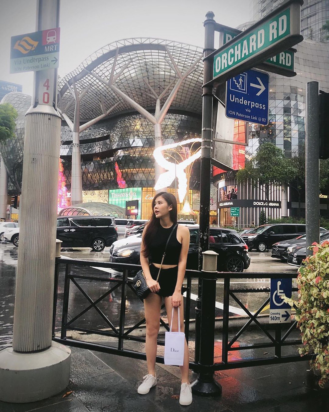 Thu Hoài - Phanh Lee là đôi bạn thân có tất cả ở tuổi 30: Từ nhà, xe, đồ hiệu đến chồng giám đốc siêu cưng chiều - 16 Thu Hoài - Phanh Lee là đôi bạn thân có tất cả ở tuổi 30: Từ nhà, xe, đồ hiệu đến chồng giám đốc siêu cưng chiều - 16