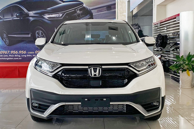 Vừa về đại lý, Honda CR-V 2020 đã được ưu đãi gần trăm triệu, đáp trả Mazda CX-5, đe nẹt Toyota Corolla Cross sắp ra mắt - 1 Vừa về đại lý, Honda CR-V 2020 đã được ưu đãi gần trăm triệu, đáp trả Mazda CX-5, đe nẹt Toyota Corolla Cross sắp ra mắt - 1