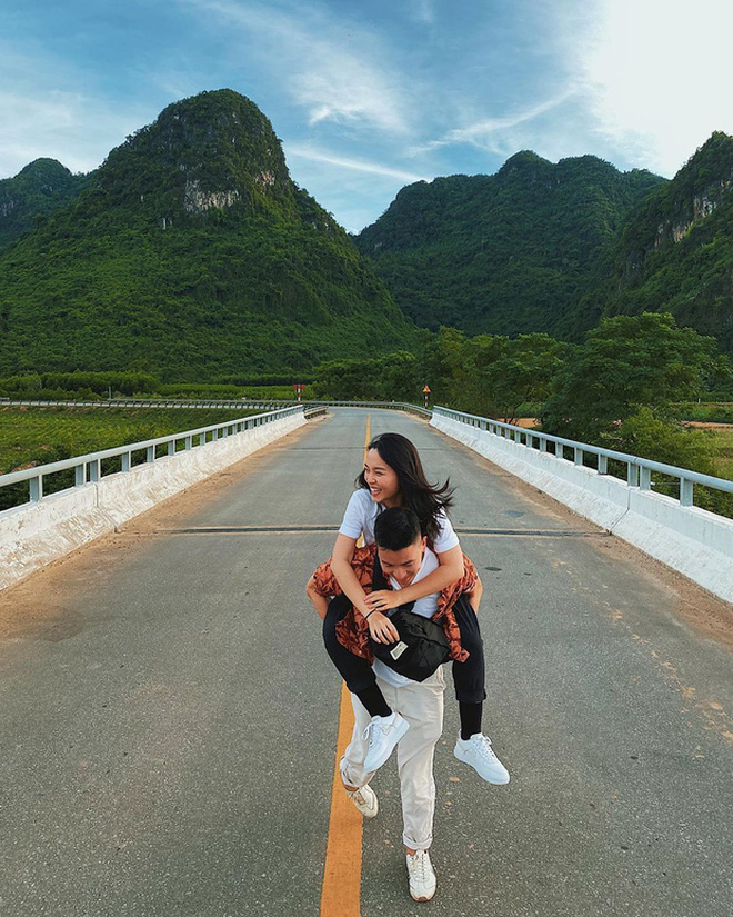 Cơ trưởng hẹn hò với hot girl, tiếp viên nên duyên với tuyển thủ bóng rổ: 'Mây tầng nào gặp mây tầng đó' cấm có sai mà! - 10 Cơ trưởng hẹn hò với hot girl, tiếp viên nên duyên với tuyển thủ bóng rổ: 'Mây tầng nào gặp mây tầng đó' cấm có sai mà! - 10
