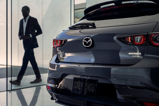 Mazda3 Turbo lần đầu tiên được công bố giá bán, chờ ngày về Việt Nam - 2 Mazda3 Turbo lần đầu tiên được công bố giá bán, chờ ngày về Việt Nam - 2
