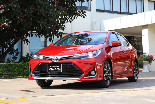 Toyota Corolla Altis nâng cấp tại Việt Nam: Chưa phải bản 2020, giá rẻ hơn, thêm trang bị đấu Mazda3 Toyota Corolla Altis nâng cấp tại Việt Nam: Chưa phải bản 2020, giá rẻ hơn, thêm trang bị đấu Mazda3