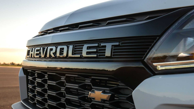 Chevrolet Colorado 2021 trình làng: Đổi thiết kế đầu xe, gây áp lực cho Ford Ranger và Mitsubishi Triton - 3 Chevrolet Colorado 2021 trình làng: Đổi thiết kế đầu xe, gây áp lực cho Ford Ranger và Mitsubishi Triton - 3