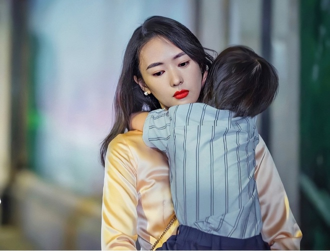Phim hot '30 chưa phải là hết': Đau đớn nhất là khi con trai Cố Giai biết bố mẹ ly hôn liền nói 'nếu như con chọn bố thì sao?' - 4 Phim hot '30 chưa phải là hết': Đau đớn nhất là khi con trai Cố Giai biết bố mẹ ly hôn liền nói 'nếu như con chọn bố thì sao?' - 4