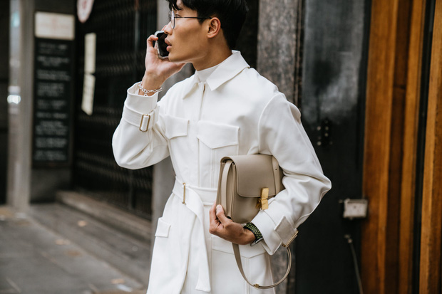 Fashion influencer Việt bị bắt vì trộm đồ hiệu: 'Phốt' dài hơn sớ, bị tố nói phét sống ảo không ai bằng Fashion influencer Việt bị bắt vì trộm đồ hiệu: 'Phốt' dài hơn sớ, bị tố nói phét sống ảo không ai bằng
