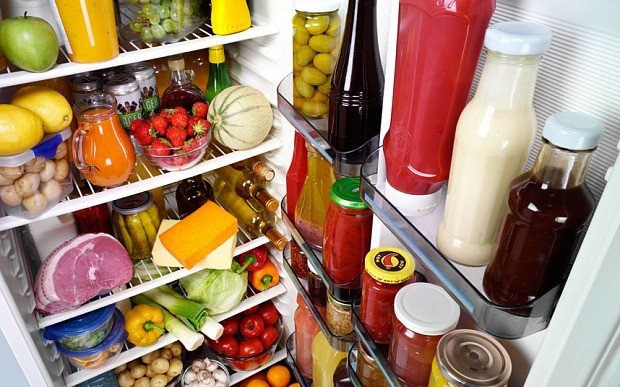 Đặt thứ này vào tủ lạnh, điều lạ xảy ra không chỉ với rau củ quả, mà với cả hóa đơn tiền điện cuối tháng - 2 Đặt thứ này vào tủ lạnh, điều lạ xảy ra không chỉ với rau củ quả, mà với cả hóa đơn tiền điện cuối tháng - 2