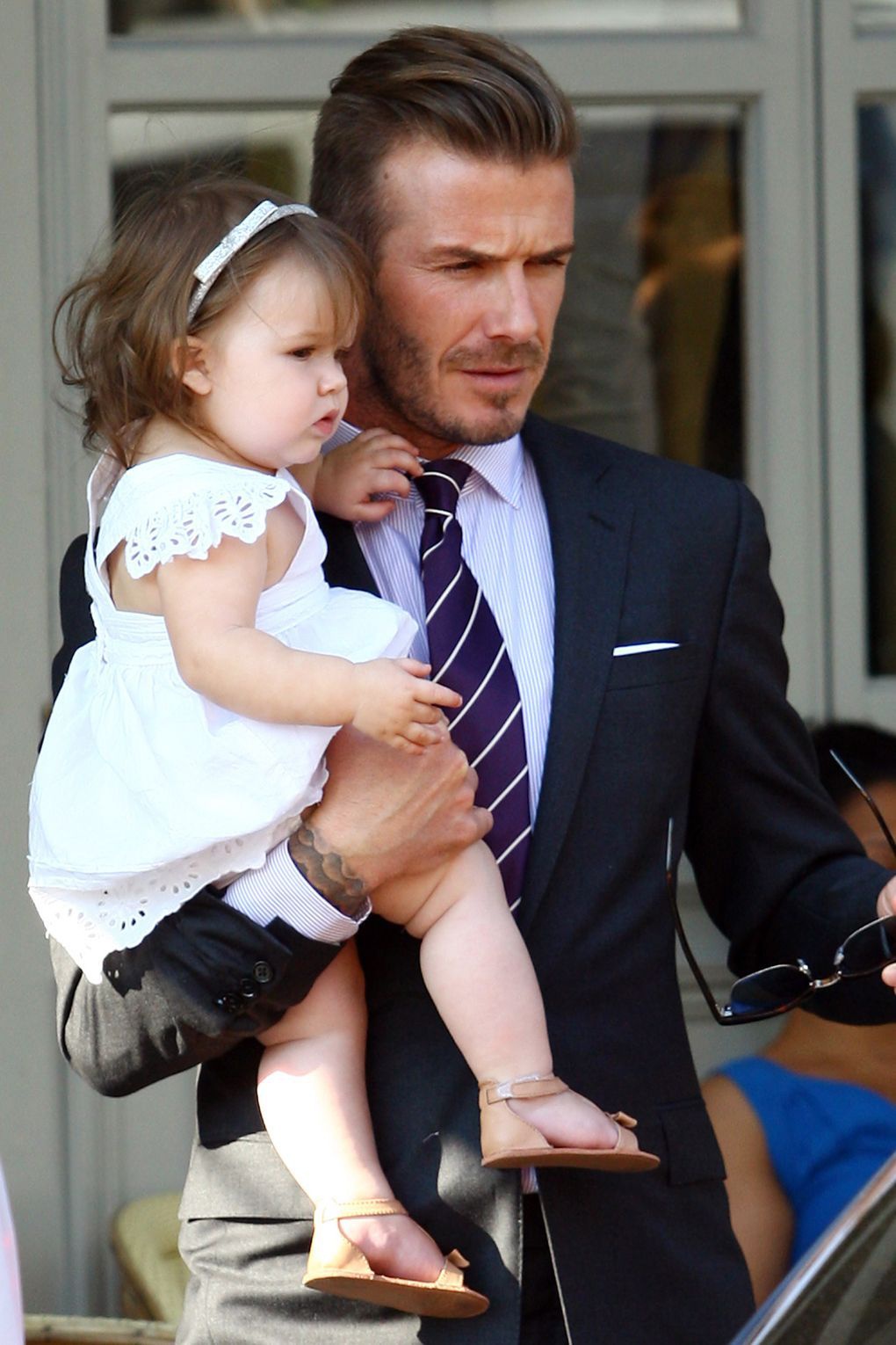 Harper - con gái út ngậm thìa vàng, khiến Beckham 'mất hết quyền lực' - 3 Harper - con gái út ngậm thìa vàng, khiến Beckham 'mất hết quyền lực' - 3
