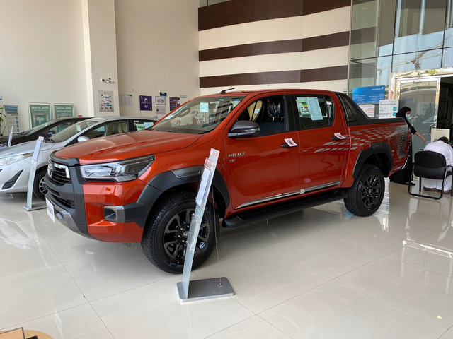 Đại lý ồ ạt chào cọc Toyota Hilux 2021 tại Việt Nam: Giá dự kiến không đổi, đầu xe giống RAV4, đe doạ Ford Ranger - 1 Đại lý ồ ạt chào cọc Toyota Hilux 2021 tại Việt Nam: Giá dự kiến không đổi, đầu xe giống RAV4, đe doạ Ford Ranger - 1