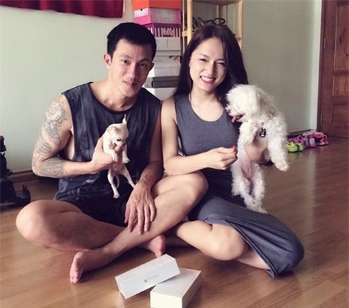 Hồ sơ tình trường toàn mỹ nam của Hương Giang: Mối tình sâu đậm với Criss Lai liệu có bằng chuyện tình mới chớm nở cùng CEO Singapore? - 3 Hồ sơ tình trường toàn mỹ nam của Hương Giang: Mối tình sâu đậm với Criss Lai liệu có bằng chuyện tình mới chớm nở cùng CEO Singapore? - 3