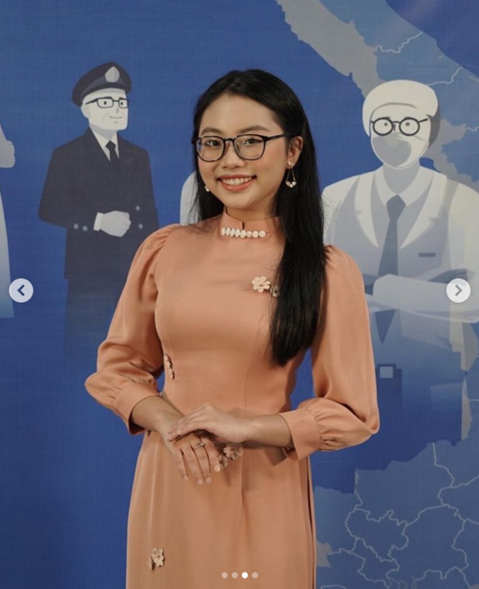 Phương Mỹ Chi gửi 'tâm thư' đầy xúc động đến Đàm Vĩnh Hưng sau đêm nhạc gây quỹ chống dịch Covid-19 Phương Mỹ Chi gửi 'tâm thư' đầy xúc động đến Đàm Vĩnh Hưng sau đêm nhạc gây quỹ chống dịch Covid-19