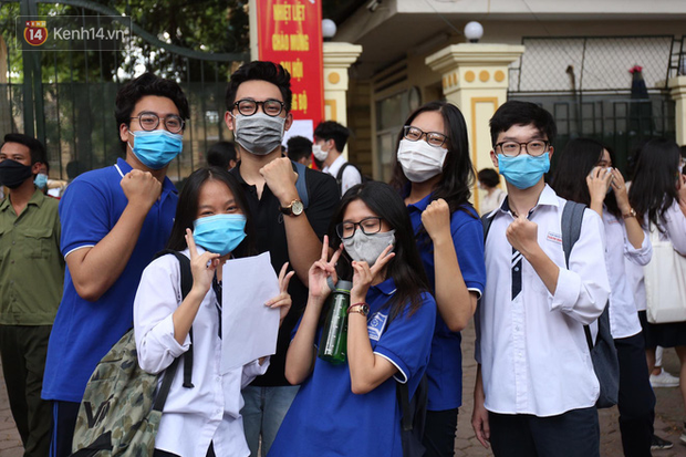 Tổng kết kỳ thi tốt nghiệp THPT đặc biệt nhất lịch sử qua các con số - 1 Tổng kết kỳ thi tốt nghiệp THPT đặc biệt nhất lịch sử qua các con số - 1
