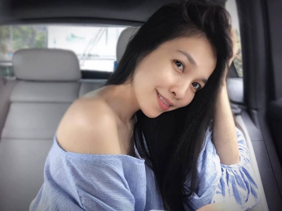 Hiền Thục gây xúc động với loạt ảnh hiếm hoi khi làm mẹ đơn thân ở tuổi 21 - 11 Hiền Thục gây xúc động với loạt ảnh hiếm hoi khi làm mẹ đơn thân ở tuổi 21 - 11