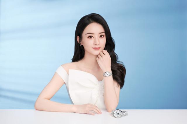 Triệu Lệ Dĩnh bất ngờ chia sẻ về quan điểm tình yêu, nghe qua cũng đủ hiểu mối quan hệ hiện giờ với Phùng Thiệu Phong ra sao - 2 Triệu Lệ Dĩnh bất ngờ chia sẻ về quan điểm tình yêu, nghe qua cũng đủ hiểu mối quan hệ hiện giờ với Phùng Thiệu Phong ra sao - 2