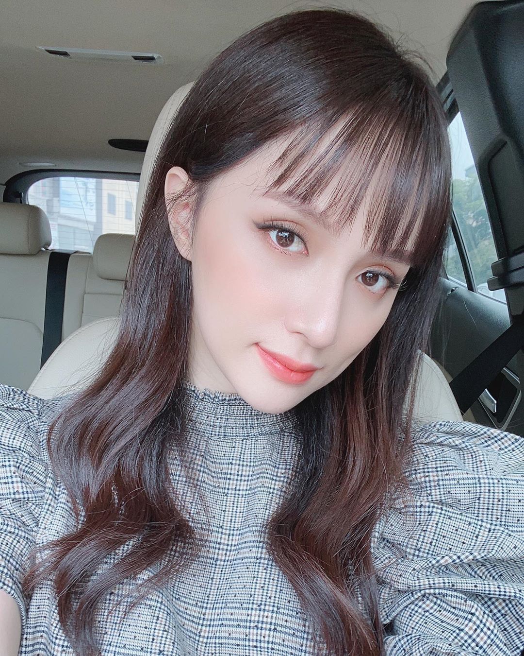 Bên cạnh hành trình đi tìm tình yêu, Hương Giang còn có một hành trình thay đổi đáng nể: Từ cậu bé tóc ngắn đến biểu tượng nhan sắc chuyển giới quốc tế - 19 Bên cạnh hành trình đi tìm tình yêu, Hương Giang còn có một hành trình thay đổi đáng nể: Từ cậu bé tóc ngắn đến biểu tượng nhan sắc chuyển giới quốc tế - 19