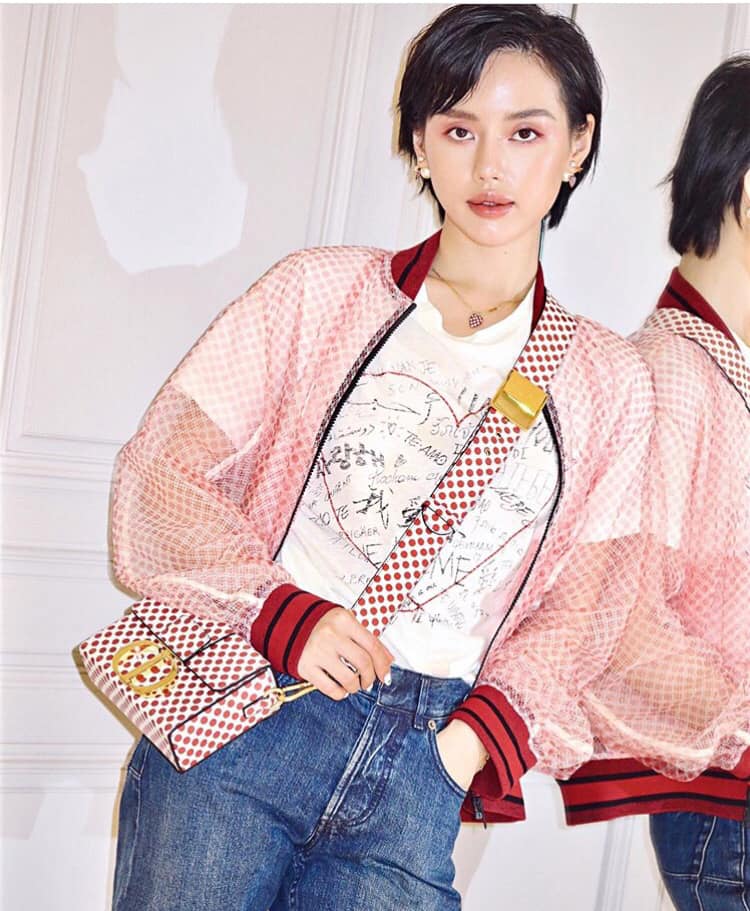Châu Bùi và hàng loạt sao Việt khoe sắc trong BST mới của Dior - 8 Châu Bùi và hàng loạt sao Việt khoe sắc trong BST mới của Dior - 8