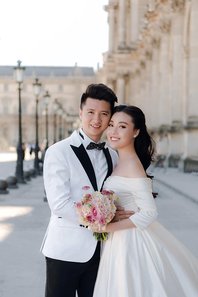 Tin nhắn riêng của chồng Âu Hà My: Khi còn yêu thì 'ngọt sâu răng', lúc cạn tình thì 'bạc bẽo' đáng sợ Tin nhắn riêng của chồng Âu Hà My: Khi còn yêu thì 'ngọt sâu răng', lúc cạn tình thì 'bạc bẽo' đáng sợ