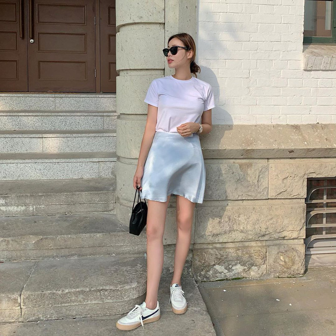 6 items khiến outfit của bạn sang xịn hơn tức thì, trong đó có 3 món màu nâu cực kỳ lợi hại - 11 6 items khiến outfit của bạn sang xịn hơn tức thì, trong đó có 3 món màu nâu cực kỳ lợi hại - 11