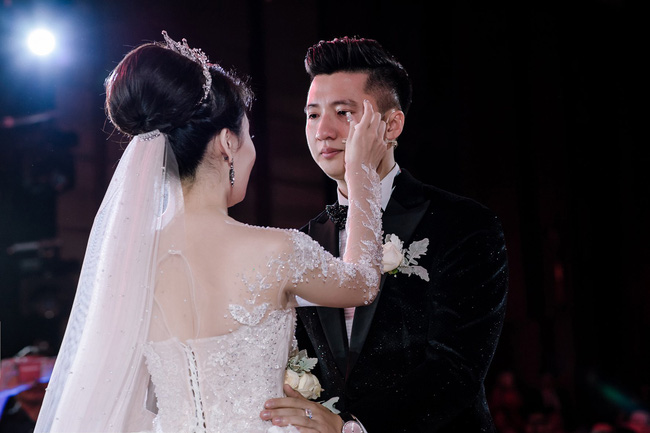 Đã đi ngoại tình thì mấu chốt vẫn là gã đàn ông TỒI, đừng bỗng dưng kéo vào công kích đổ lỗi cho người vợ 'ăn ở thế nào mà xinh, giỏi thế vẫn bị chê'! - 1 Đã đi ngoại tình thì mấu chốt vẫn là gã đàn ông TỒI, đừng bỗng dưng kéo vào công kích đổ lỗi cho người vợ 'ăn ở thế nào mà xinh, giỏi thế vẫn bị chê'! - 1