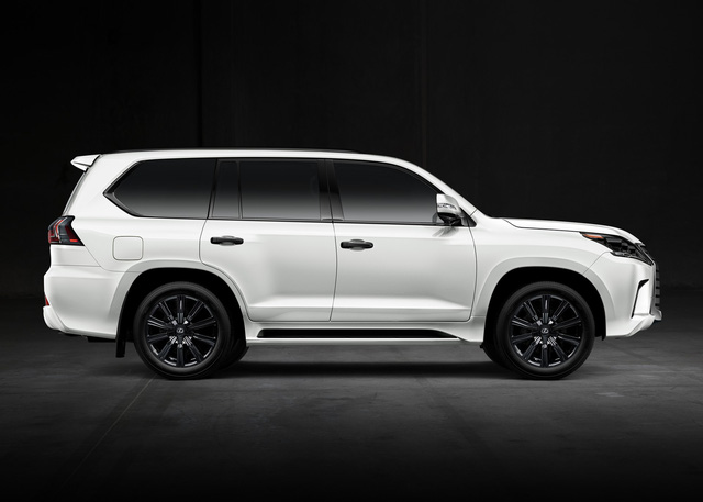 'Chuyên cơ mặt đất' Lexus LX 570 bất ngờ nâng cấp, thêm bản hàng hiếm cho đại gia thích nổi bật - 1 'Chuyên cơ mặt đất' Lexus LX 570 bất ngờ nâng cấp, thêm bản hàng hiếm cho đại gia thích nổi bật - 1