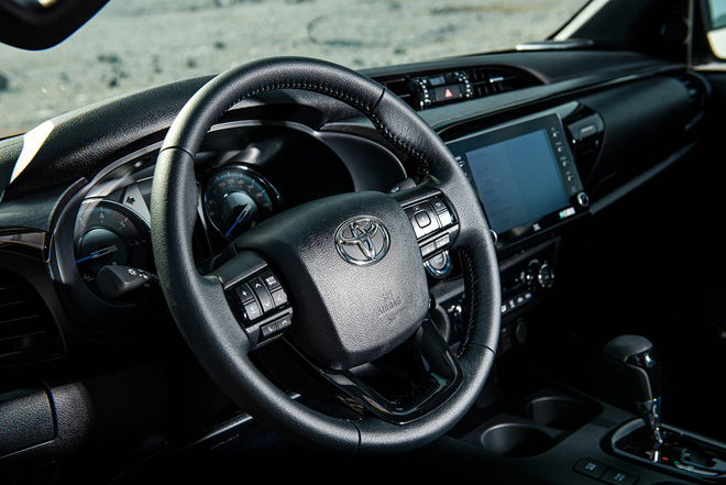 Toyota Hilux 2021 ra mắt tại Việt Nam: Giá từ 628 triệu đồng, nhiều trang bị, tăng tốc để đối đầu Ford Ranger - 18 Toyota Hilux 2021 ra mắt tại Việt Nam: Giá từ 628 triệu đồng, nhiều trang bị, tăng tốc để đối đầu Ford Ranger - 18