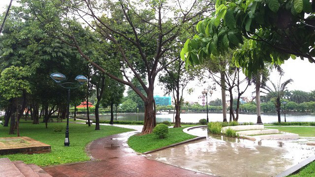 Hình ảnh khác lạ tại TP. Hải Dương trong ngày đầu cách ly toàn xã hội - 8 Hình ảnh khác lạ tại TP. Hải Dương trong ngày đầu cách ly toàn xã hội - 8
