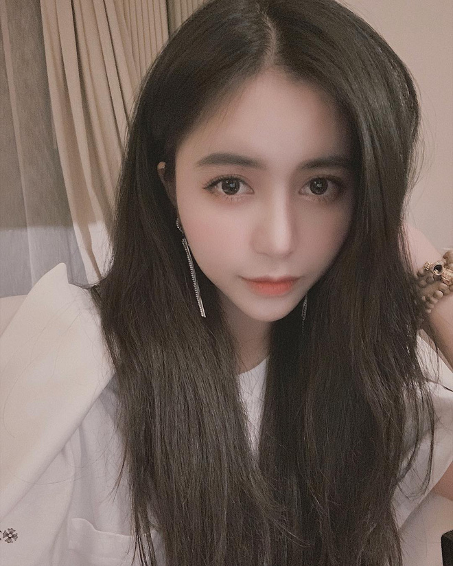 Bị nghi lại can thiệp dao kéo vì gương mặt khác lạ, Trang Anna thừa nhận luôn: 'Sửa lại hết rồi' - 8 Bị nghi lại can thiệp dao kéo vì gương mặt khác lạ, Trang Anna thừa nhận luôn: 'Sửa lại hết rồi' - 8