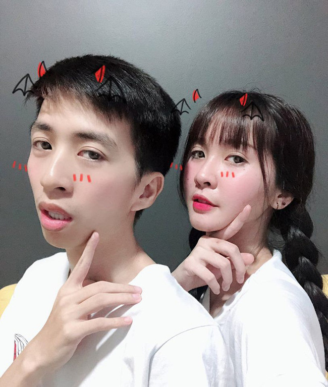 Than ViruSs không quan tâm khi yêu, Ngân Sát Thủ tự vả mặt mình vì thực tế từng khoe được chuyển món tiền 'khủng' thay cho quà vào ngày sinh nhật Than ViruSs không quan tâm khi yêu, Ngân Sát Thủ tự vả mặt mình vì thực tế từng khoe được chuyển món tiền 'khủng' thay cho quà vào ngày sinh nhật