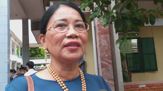 Mẹ bị hại vụ Đường 'Nhuệ' đánh người trong trụ sở công an: 'Tôi muốn làm rõ trách nhiệm của những người đứng đầu' Mẹ bị hại vụ Đường 'Nhuệ' đánh người trong trụ sở công an: 'Tôi muốn làm rõ trách nhiệm của những người đứng đầu'