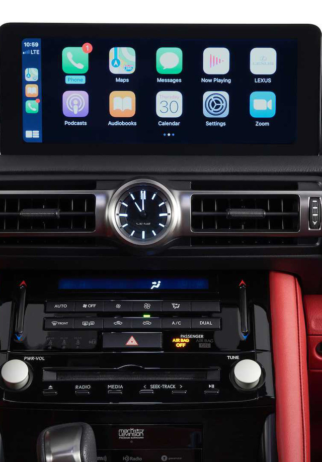 Lexus IS 2021 trở lại Việt Nam với 3 phiên bản, đối đầu Mercedes-Benz C-Class và BMW 3-Series - 9 Lexus IS 2021 trở lại Việt Nam với 3 phiên bản, đối đầu Mercedes-Benz C-Class và BMW 3-Series - 9