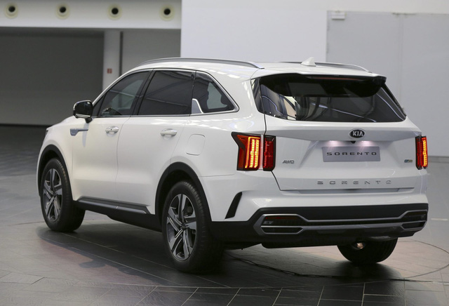 Nhiều SUV mới rục rịch đổ bộ Việt Nam: Đa dạng phân khúc, giá từ vài trăm triệu đến hàng tỷ đồng - 17 Nhiều SUV mới rục rịch đổ bộ Việt Nam: Đa dạng phân khúc, giá từ vài trăm triệu đến hàng tỷ đồng - 17