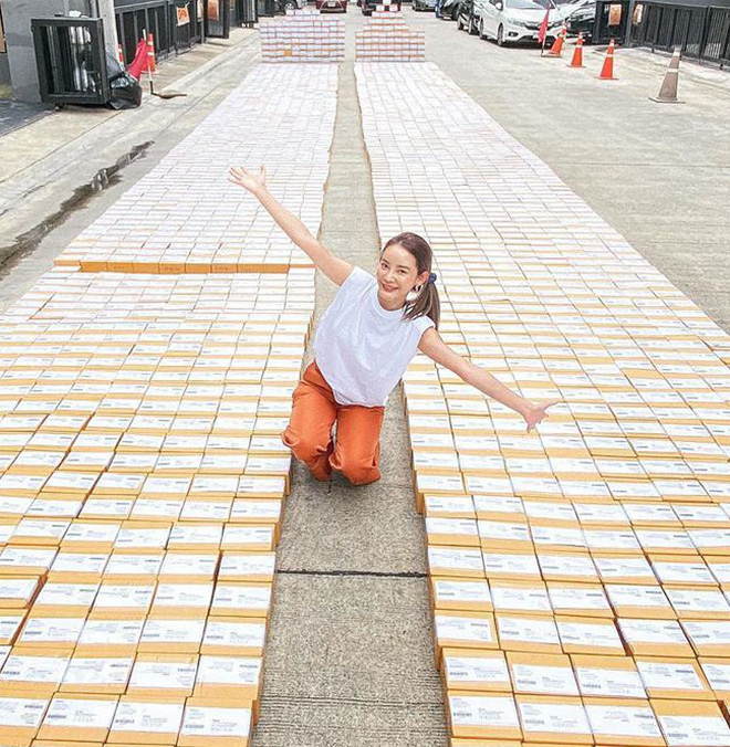 4 items bạn nên cất tủ và 5 items nên sắm cho thu này: Diện lên là sang xịn, đi trước một bước về khoản sành điệu - 5 4 items bạn nên cất tủ và 5 items nên sắm cho thu này: Diện lên là sang xịn, đi trước một bước về khoản sành điệu - 5