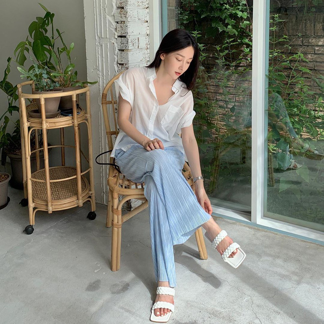 4 kiểu giày cứ diện là thấy sang chân, tôn dáng, mặc đồ đơn giản cũng thành đẹp khỏi chê - 8 4 kiểu giày cứ diện là thấy sang chân, tôn dáng, mặc đồ đơn giản cũng thành đẹp khỏi chê - 8
