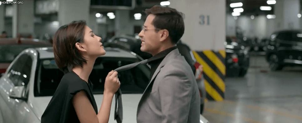 Fan phấn khích với loạt tình tiết lãng mạn sắp lên sóng của Tình yêu và tham vọng: Minh - Linh tình tứ, Sơn bị gái xinh cưỡng hôn - 3 Fan phấn khích với loạt tình tiết lãng mạn sắp lên sóng của Tình yêu và tham vọng: Minh - Linh tình tứ, Sơn bị gái xinh cưỡng hôn - 3