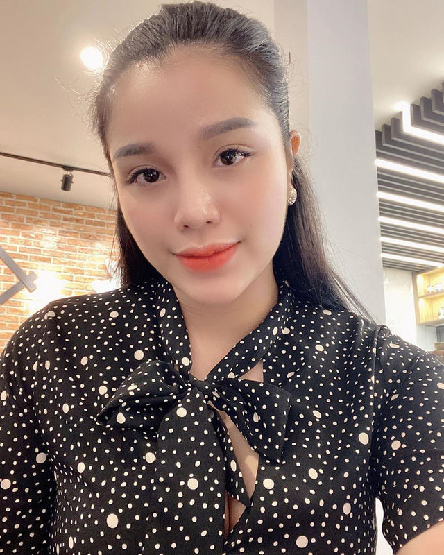 'So kèo' nhan sắc dàn hot girl WAGS Việt: Người dịu dàng, người body như 'quả bom di động' - 16 'So kèo' nhan sắc dàn hot girl WAGS Việt: Người dịu dàng, người body như 'quả bom di động' - 16