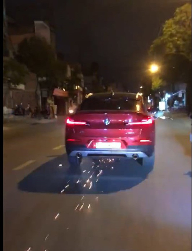 Nữ tài xế lái BMW gây tai nạn rồi bỏ chạy: Nhậu từ 2h chiều, cho biết sợ bị dàn cảnh cướp nên không dừng xe Nữ tài xế lái BMW gây tai nạn rồi bỏ chạy: Nhậu từ 2h chiều, cho biết sợ bị dàn cảnh cướp nên không dừng xe