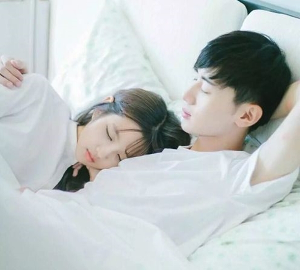 Kết thúc cuộc ân ái, phụ nữ đừng dại dột mà làm những hành động này, nếu không chuyện 'lên giường' với bạn sẽ trở thành 'ác mộng' đối với đàn ông đấy! - 1 Kết thúc cuộc ân ái, phụ nữ đừng dại dột mà làm những hành động này, nếu không chuyện 'lên giường' với bạn sẽ trở thành 'ác mộng' đối với đàn ông đấy! - 1