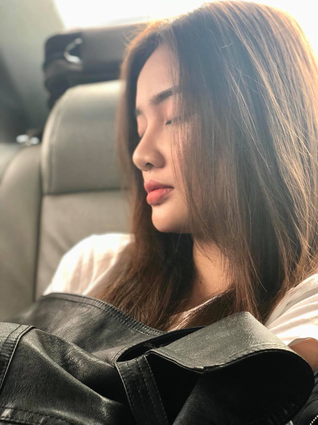 Nàng WAGs đạt điểm 10 nhan sắc và thần thái, đố các 'thám tử mạng' biết là bồ của ai đấy? - 7 Nàng WAGs đạt điểm 10 nhan sắc và thần thái, đố các 'thám tử mạng' biết là bồ của ai đấy? - 7