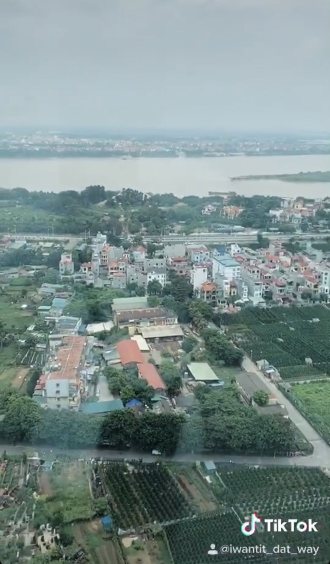 Quang Đạt - cơ trưởng trẻ nhất Việt Nam tậu một lúc 2 căn nhà, lưỡng lự không biết ở căn nào bán căn nào - 2 Quang Đạt - cơ trưởng trẻ nhất Việt Nam tậu một lúc 2 căn nhà, lưỡng lự không biết ở căn nào bán căn nào - 2