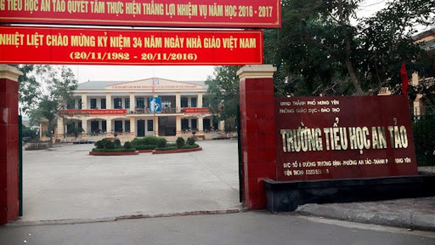 Phụ huynh tố cô giáo bắt con úp mặt vào tường vì không học thêm, suốt 1 năm trời thường xuyên phải đón con giữa tiết: Sở GD-ĐT chính thức lên tiếng Phụ huynh tố cô giáo bắt con úp mặt vào tường vì không học thêm, suốt 1 năm trời thường xuyên phải đón con giữa tiết: Sở GD-ĐT chính thức lên tiếng